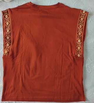 Camiseta LA VECINA RUBIA M Nueva
