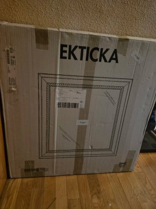 Espejo IKEA Nuevo. Las fotos son de otro igual