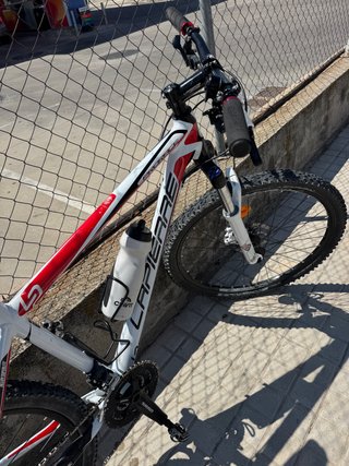 Bicicleta Lapierre Blanca y Roja