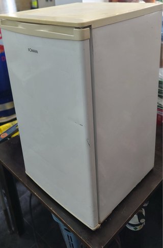 Congelador vertical BOMANN 85x50x50 cm