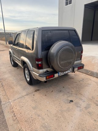 Opel Moterrey 1999