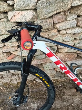 Bicicleta Trek Procaliber 29 Carbono