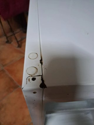 Nevera pequeña Newpol