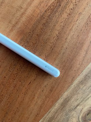 Apple Magic Keyboard + Apple Pencil 12.9