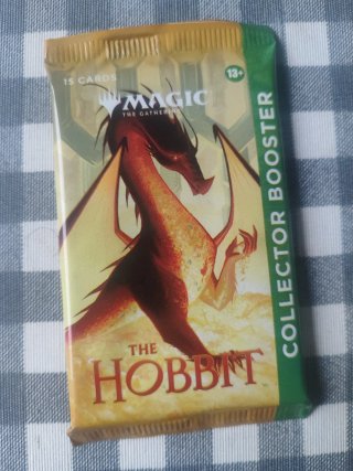 Magic The Gathering The Hobbit Collector Booster