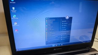 Ordenador portátil Gateway i3 Windows 11 + Office