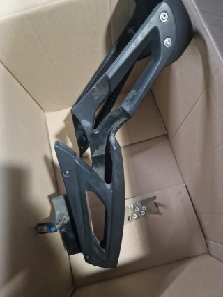 Cubre cadena/paso rueda BMW F650GS
