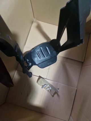 Cubre cadena/paso rueda BMW F650GS