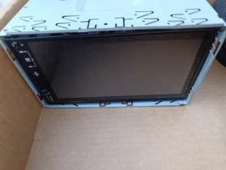 Pareja Altavoces Subzero 150W + Pantalla 2 DIN
