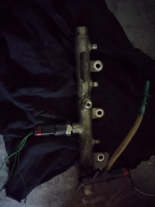 Inyectores y Rampa Peugeot 306 2.0 HDI