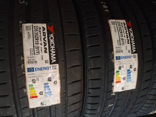 Neumático Yokohama Advan Sport V107 235/35ZR19 91Y