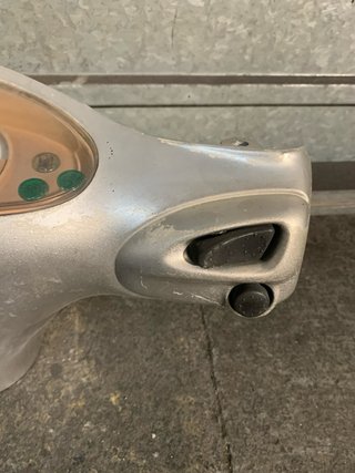 Tapa Cuentakilómetros Piaggio Liberty