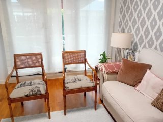 Butacas Becara Madera y Rattan