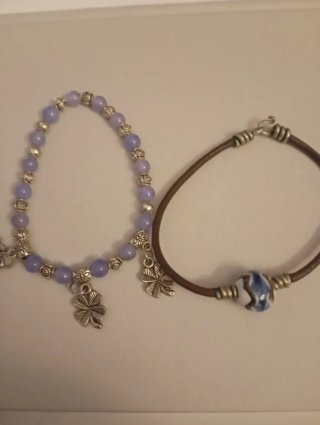 Lote 2 Pulseras: Lila y Cuero