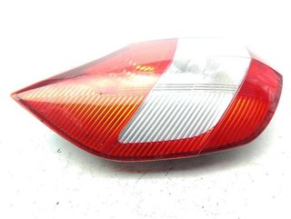 Renault 22860125 8200493374f piloto tras izq grand