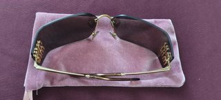 Gafas de sol Miu Miu elegantes rosa/morado
