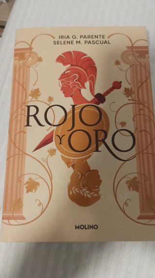 Rojo y oro