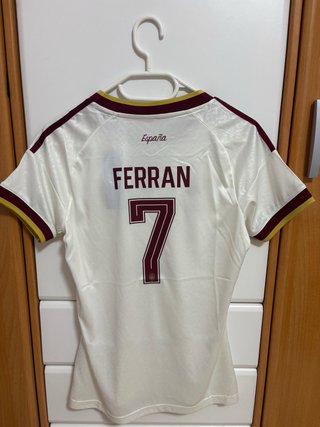 Camiseta España Adidas Talla M Mujer 2 Estrellas
