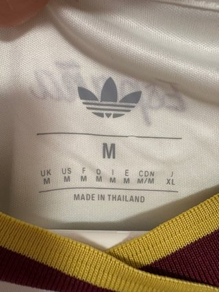 Camiseta España Adidas Talla M Mujer 2 Estrellas