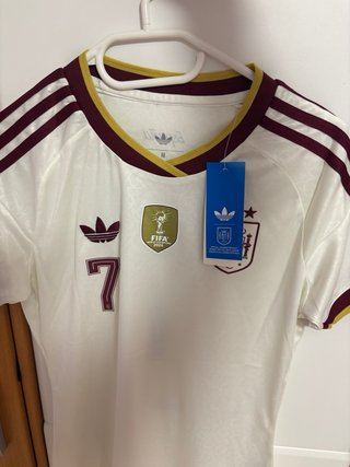Camiseta España Adidas Talla M Mujer 2 Estrellas