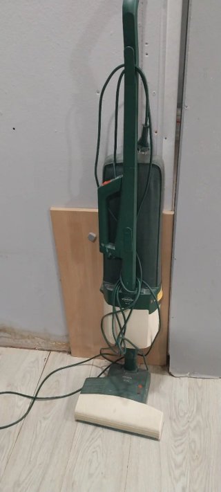 Aspiradora Vorwerk VK 121 ET 340