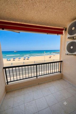 Piso en venta en Playa de los Locos en Torrevieja