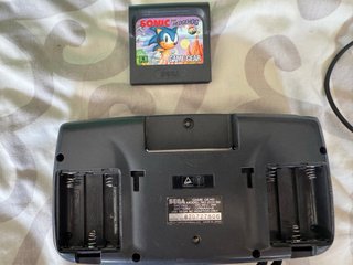 Consola Sega Game Gear con juego de Sonic