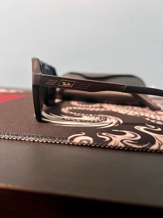 Gafas de sol Ray-Ban Modelo 4605