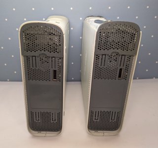 Xbox 360 Para Piezas o Arreglar (LEED Bien)