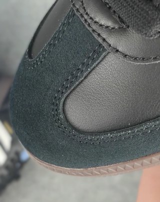 Adidas Samba Negras y Blancas Talla 42
