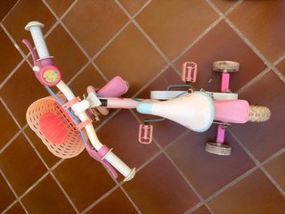Bicicleta infantil Disney Princesas con ruedines