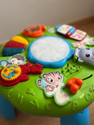 Mesa de actividades Leap Frog para bebé