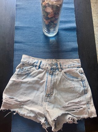 Shorts vaqueros desgastados