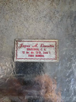 Caja Artesanal Guatemalteca Liscutin