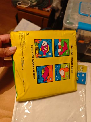 Libros tela y plástico infantiles