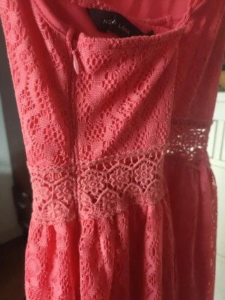 Vestido coral encaje tirantes