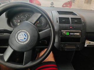 Volkswagen Polo 1.4 75cv Gasolina