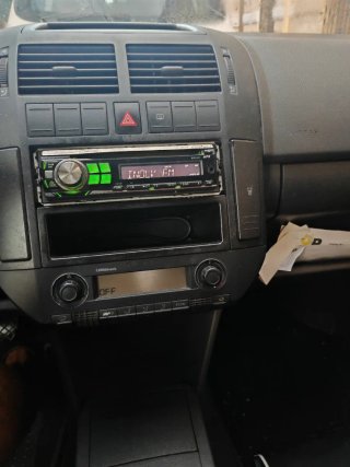 Volkswagen Polo 1.4 75cv Gasolina