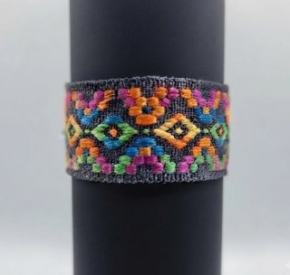Pulsera Bordada Multicol/ PROMO en la descripción