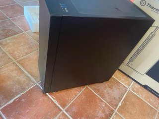 Thermaltake H200 TG RGB Caja PC