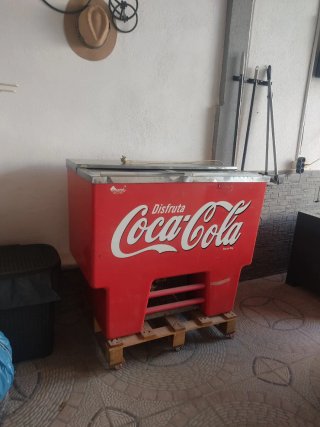 Nevera Coca-Cola Roja Vintage