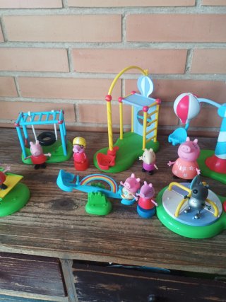 Parco giochi Peppa Pig con tutte le figure
