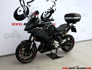 BMW F 900 XR TRIPLE BLACK