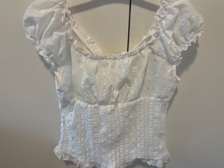 Blusa blanca bordada