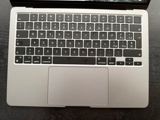 MacBook Air 13 2022 M2 256GB 8GB portatil