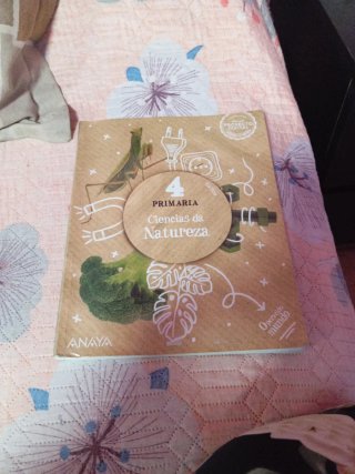 Libro de ciencias da natureza 4 primaria
