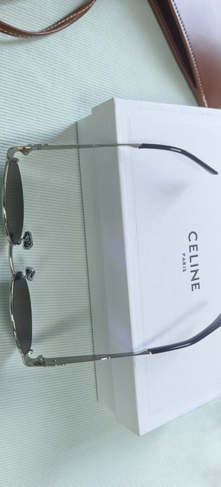 Gafas Celine Elegantes Negras y Plateadas