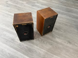 Altavoces Wharfedale Linton 3xp