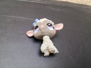Littlest Pet Shop Oveja