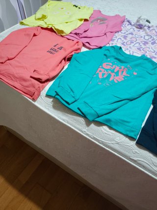 7 jerseys niña talla 9-10